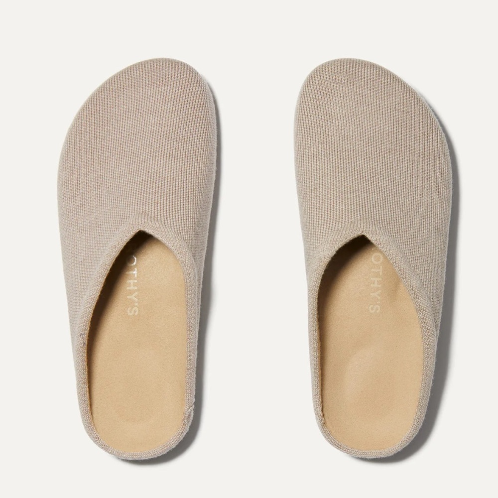 Rothy’s Casual Clog in Dove